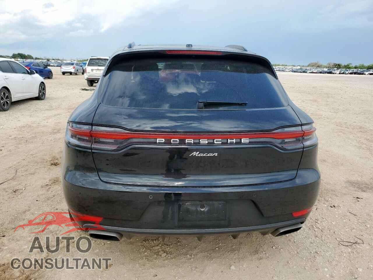 PORSCHE MACAN 2021 - WP1AA2A59MLB00818