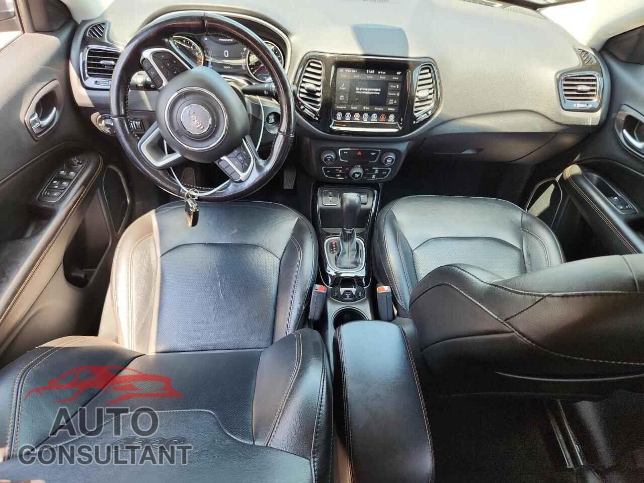 JEEP COMPASS 2020 - 3C4NJCCB2LT187511