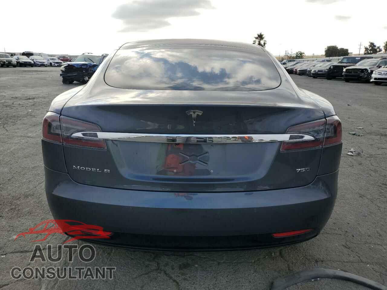 TESLA MODEL S 2017 - 5YJSA1E2XHF232527