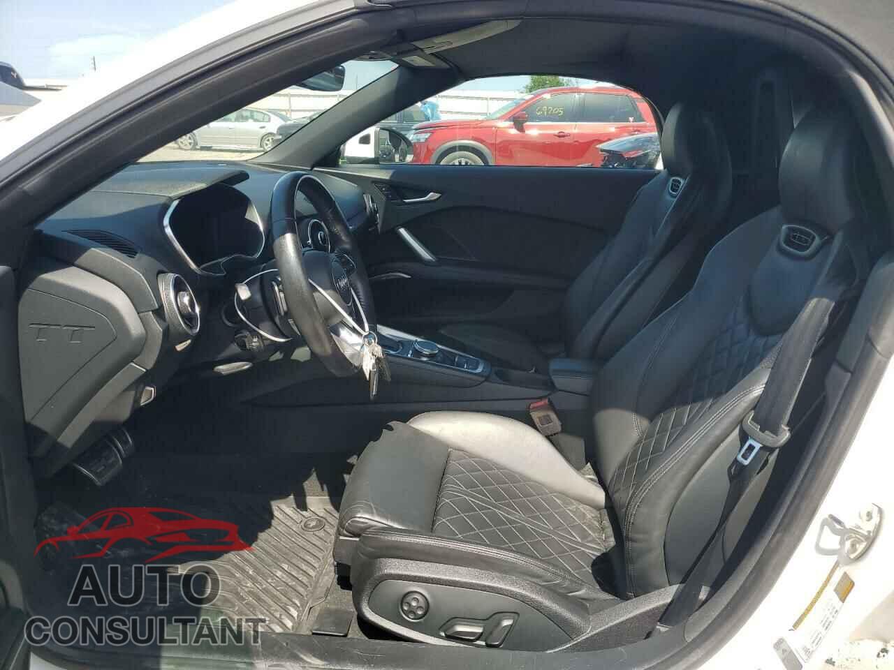AUDI TT 2017 - TRUT5CFV0H1006606