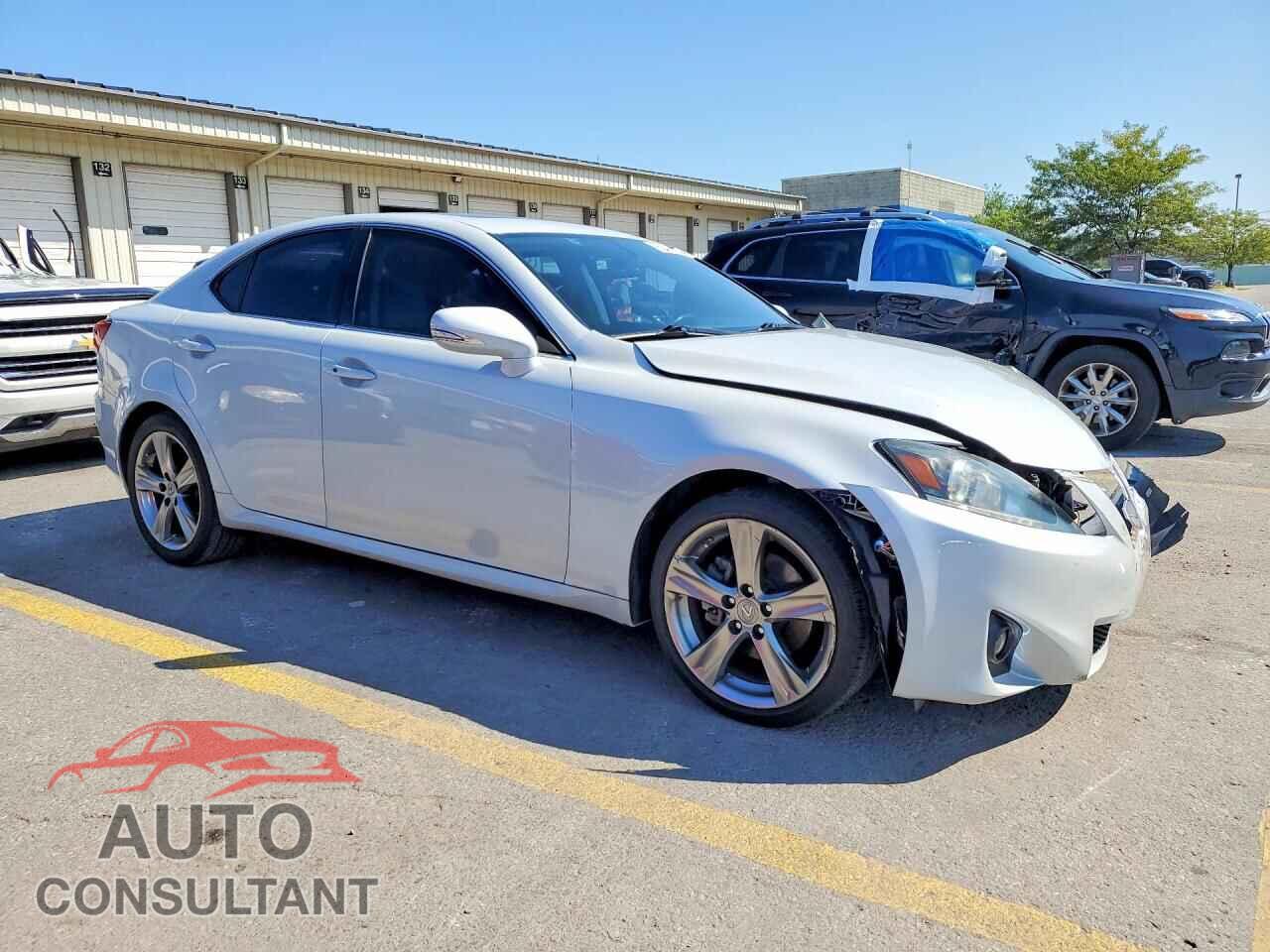 LEXUS IS 2011 - JTHBF5C26B5150698