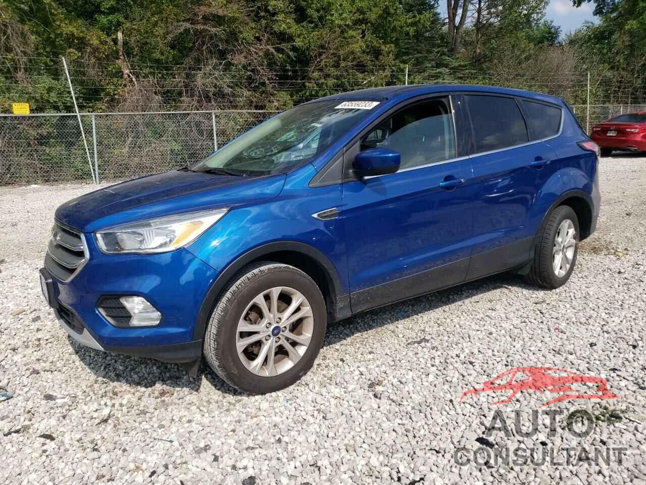 FORD ESCAPE 2017 - 1FMCU0GD0HUB78565