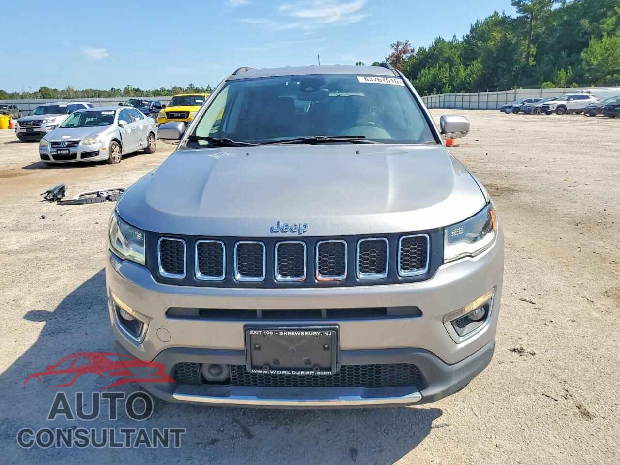 JEEP COMPASS 2017 - 3C4NJDCB6HT641529
