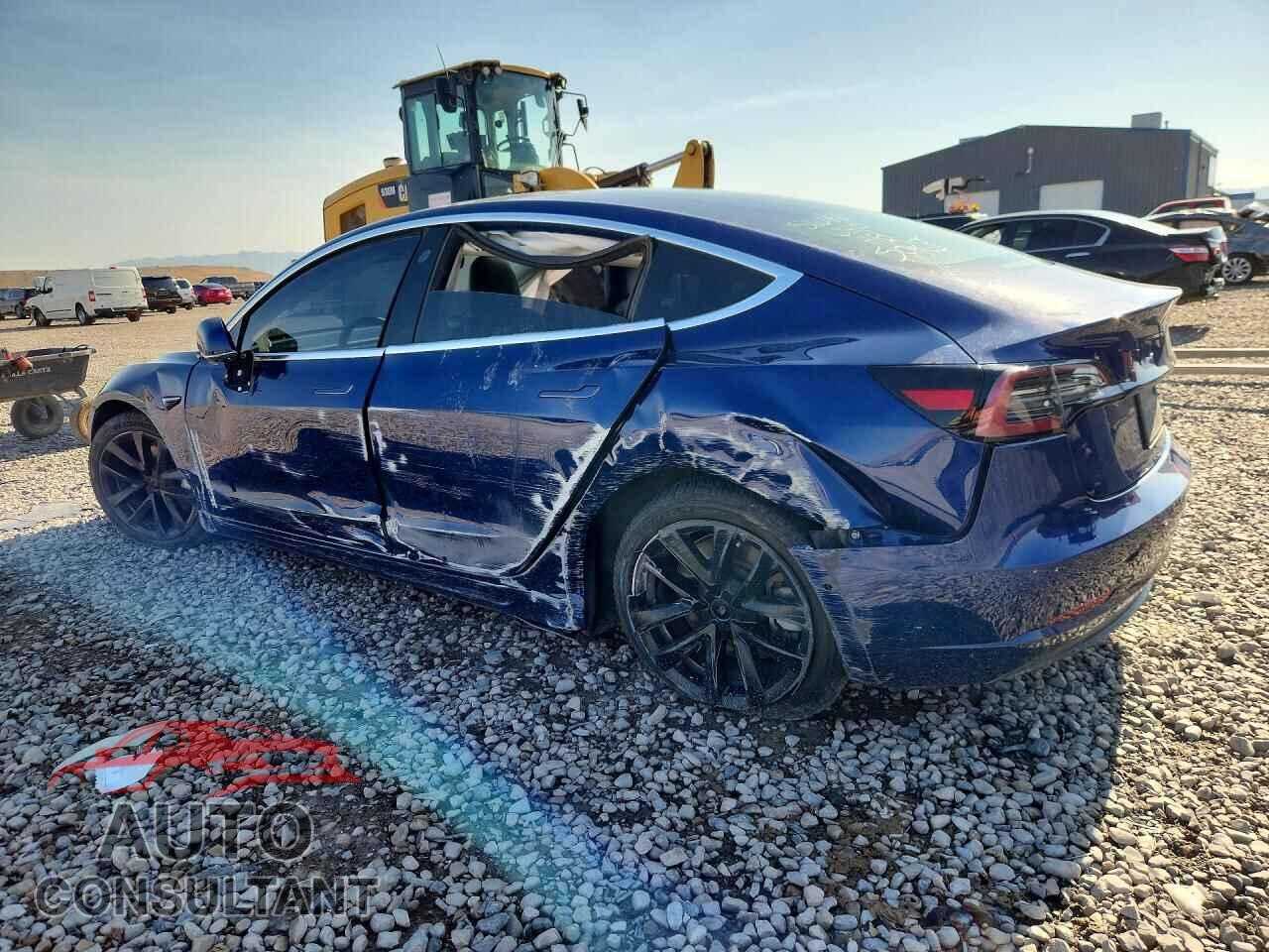 TESLA MODEL 3 2019 - 5YJ3E1EB7KF465023