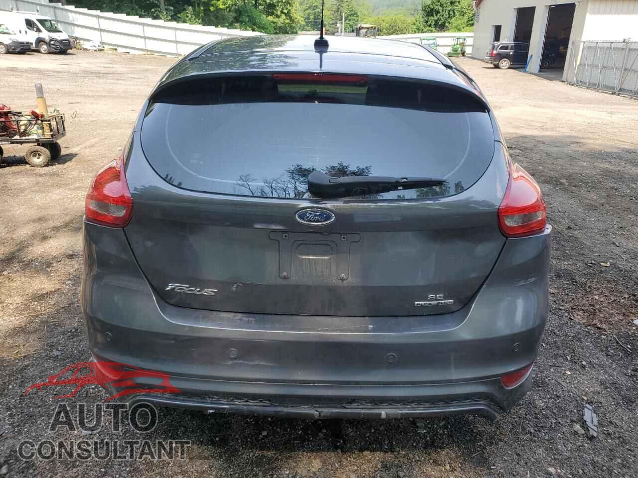 FORD FOCUS 2015 - 1FADP3K22FL368061