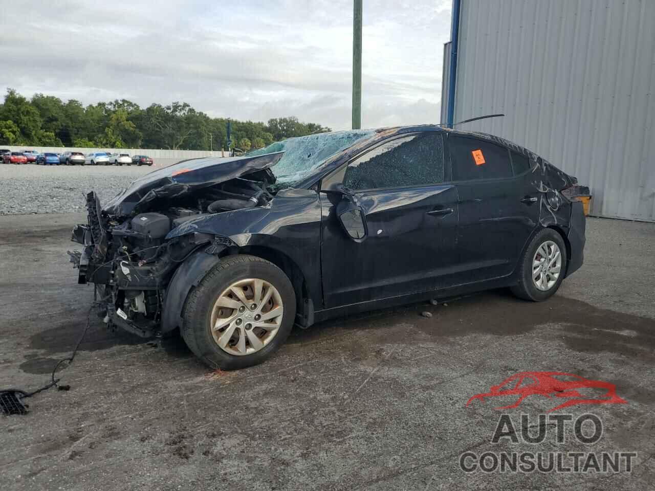 HYUNDAI ELANTRA 2018 - 5NPD74LF3JH352157