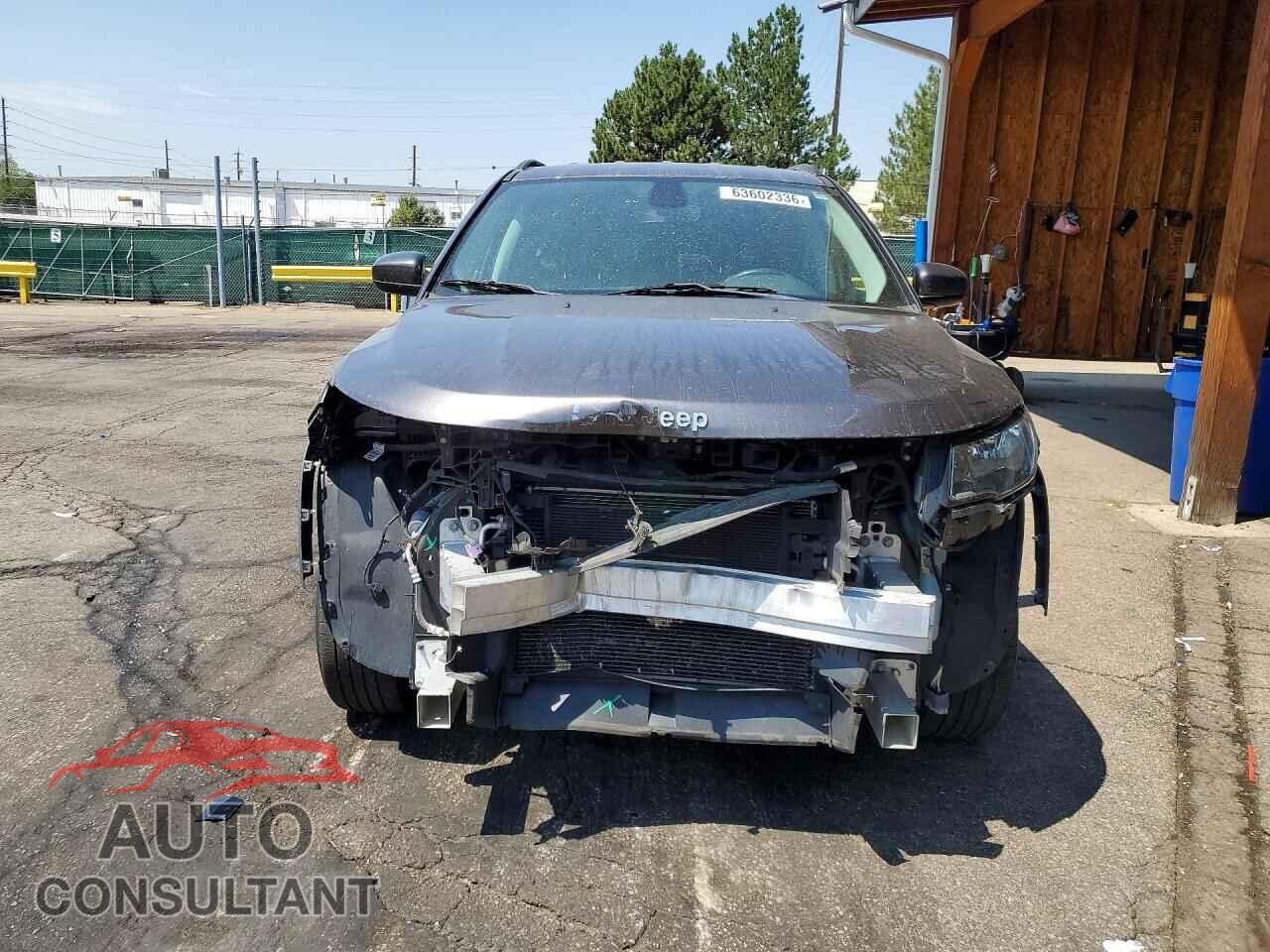 JEEP COMPASS 2019 - 3C4NJDBB2KT641584