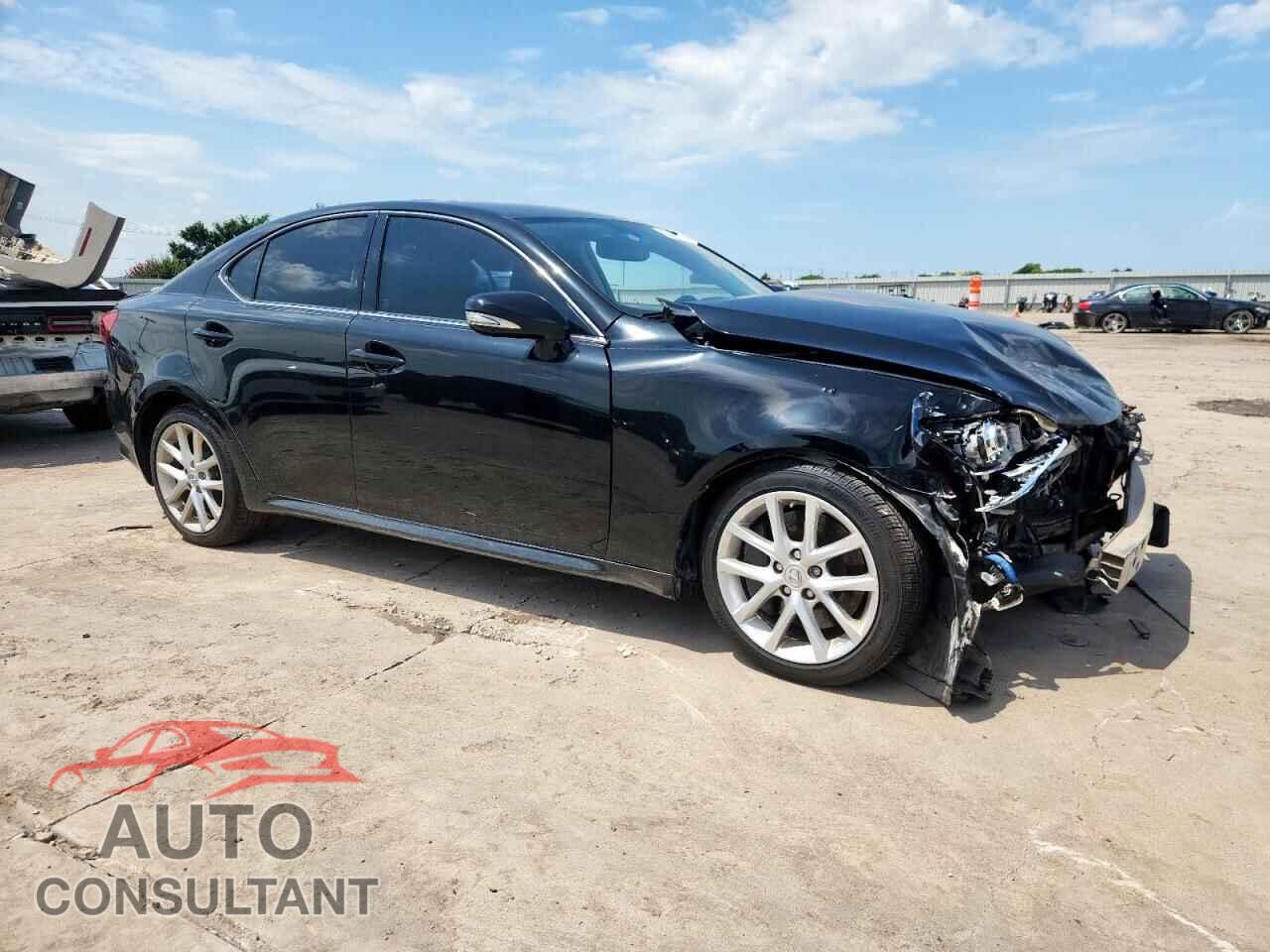 LEXUS IS 2011 - JTHCE5C29B5001869