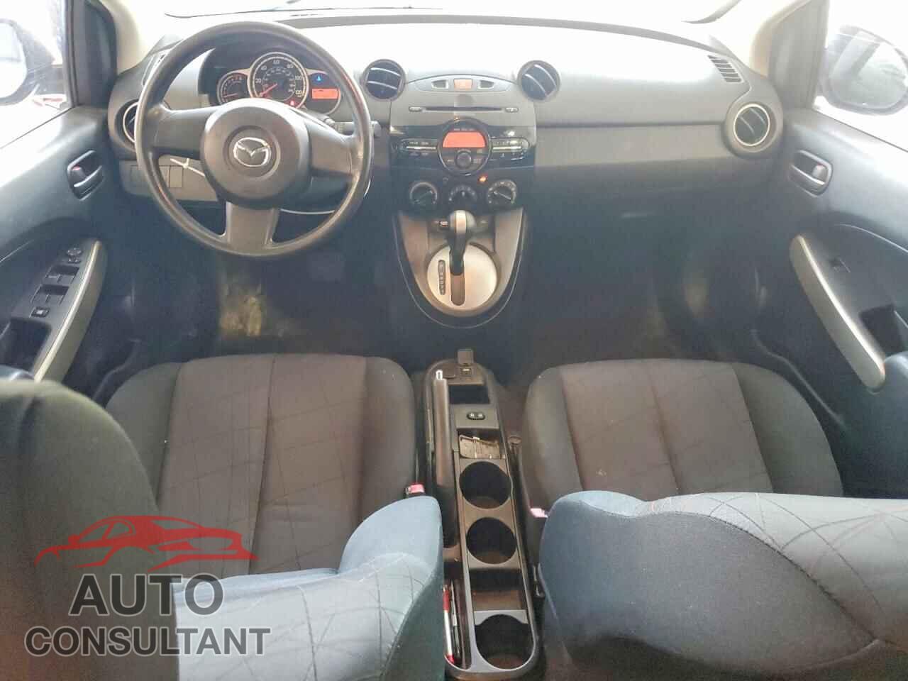 MAZDA 2 2013 - JM1DE1KY8D0170723