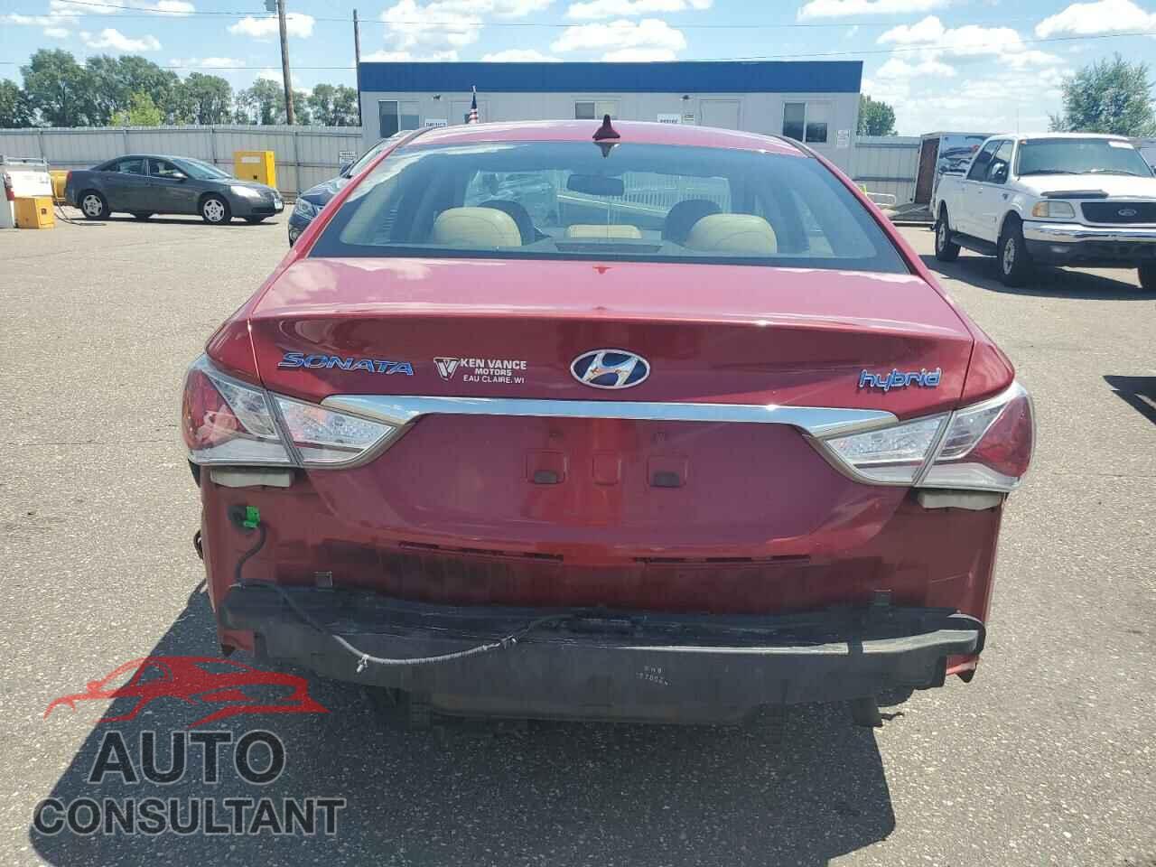 HYUNDAI SONATA 2012 - KMHEC4A45CA046682