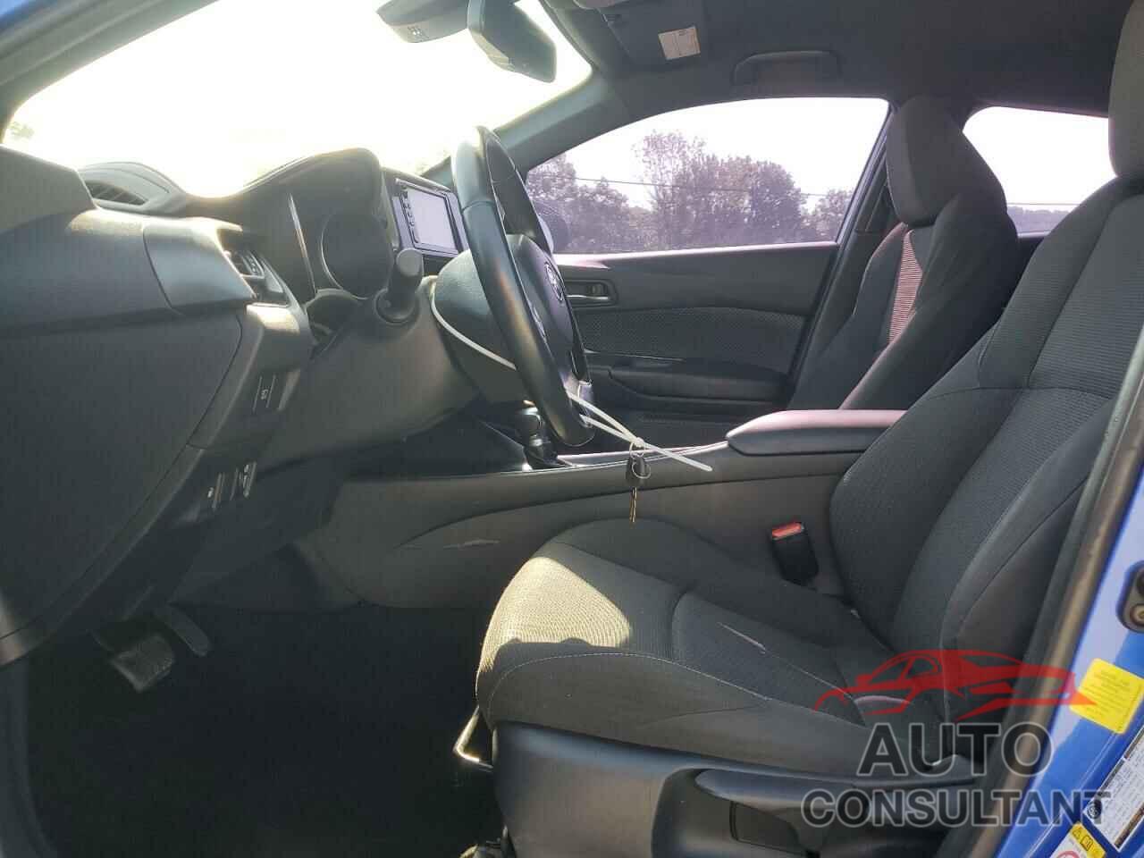 TOYOTA C-HR 2018 - NMTKHMBX4JR054062