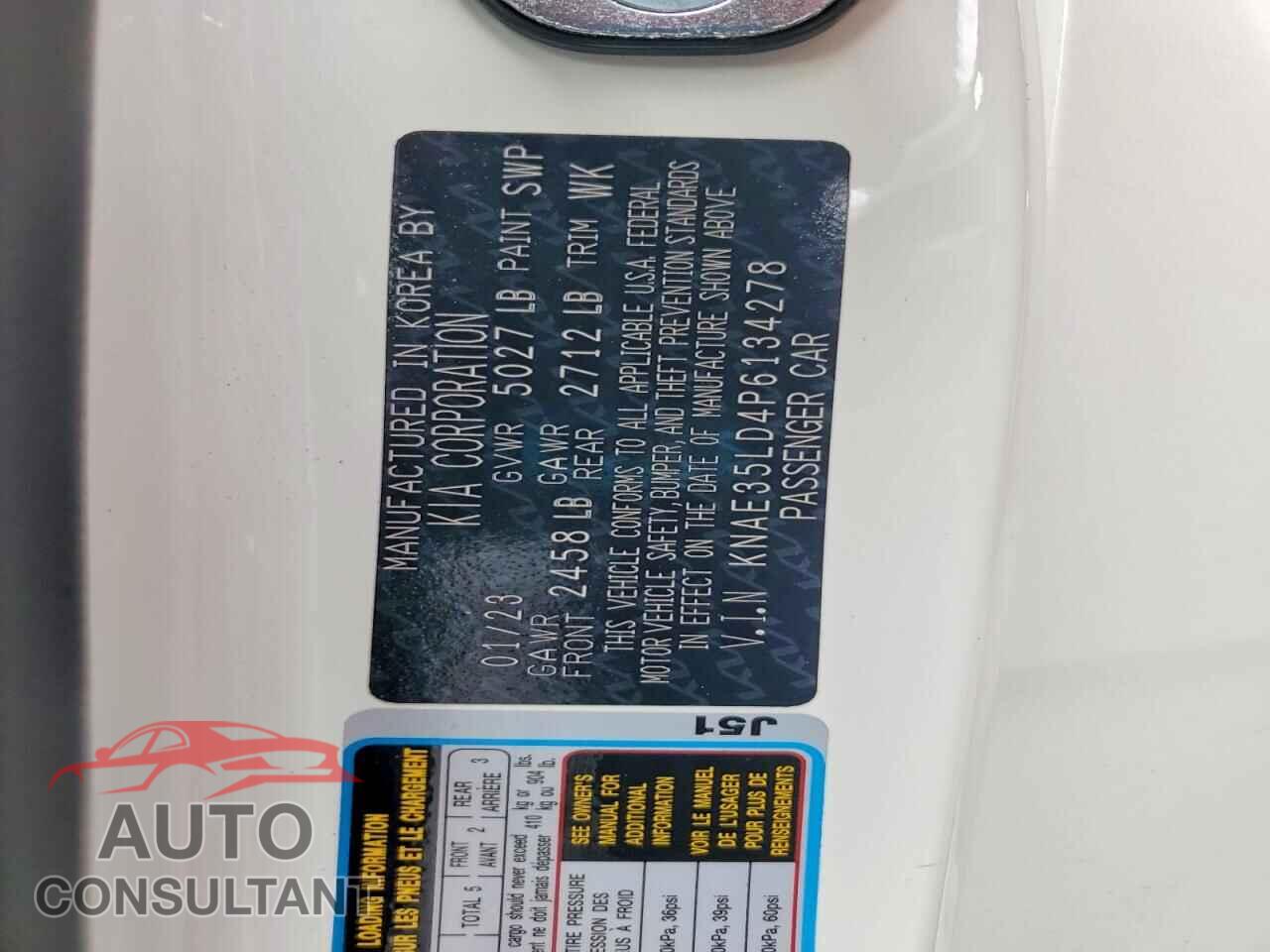 KIA STINGER 2023 - KNAE35LD4P6134278