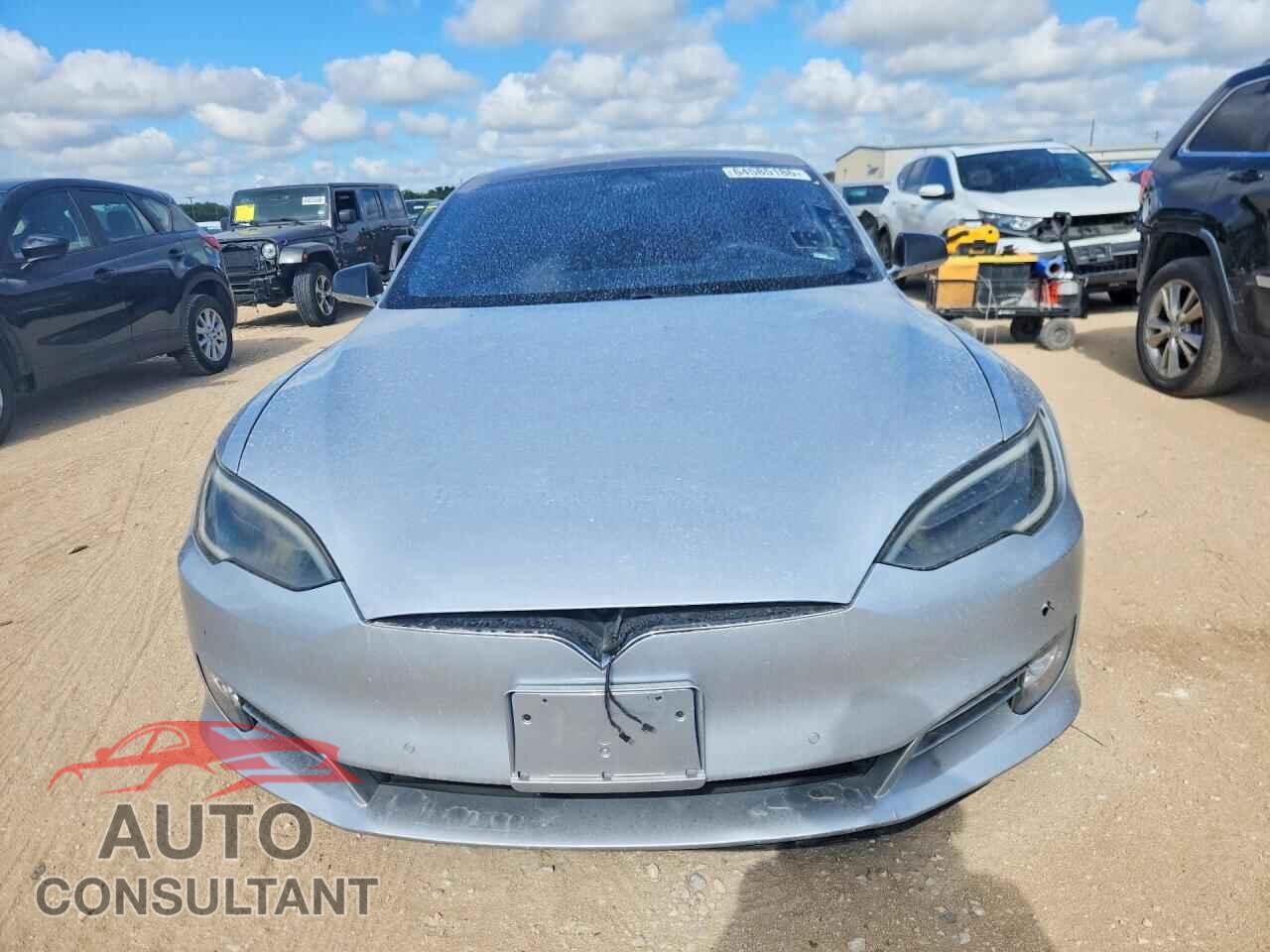 TESLA MODEL S 2017 - 5YJSA1E15HF206781