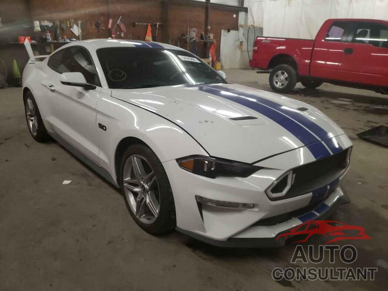 FORD MUSTANG 2020 - 1FA6P8CF7L5183902
