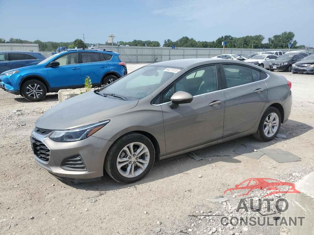 CHEVROLET CRUZE 2019 - 1G1BE5SM9K7124505