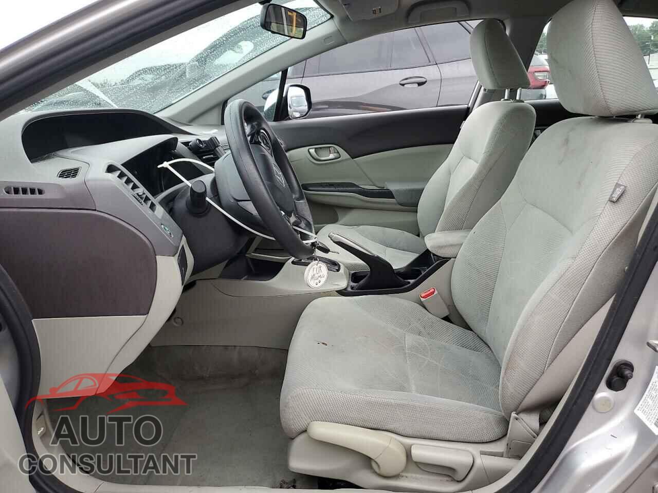 HONDA CIVIC 2012 - 2HGFB2F51CH315216