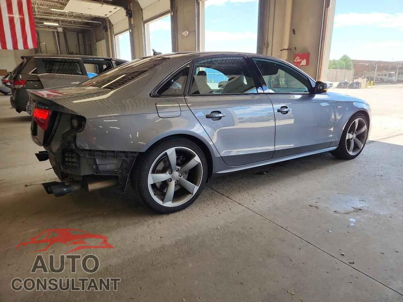 AUDI S4/RS4 2014 - WAUDGAFL2EA087418