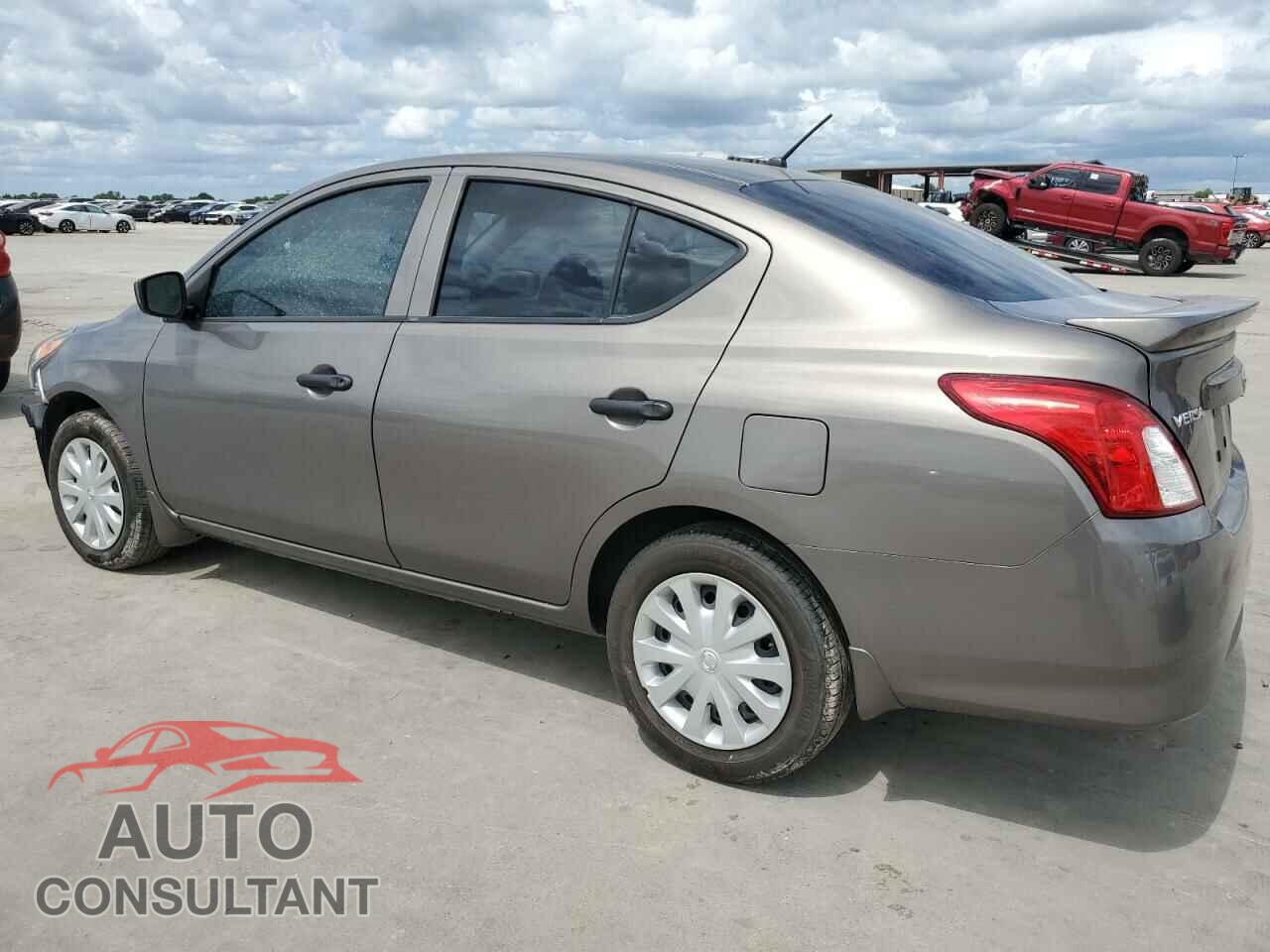 NISSAN VERSA 2017 - 3N1CN7APXHL892178