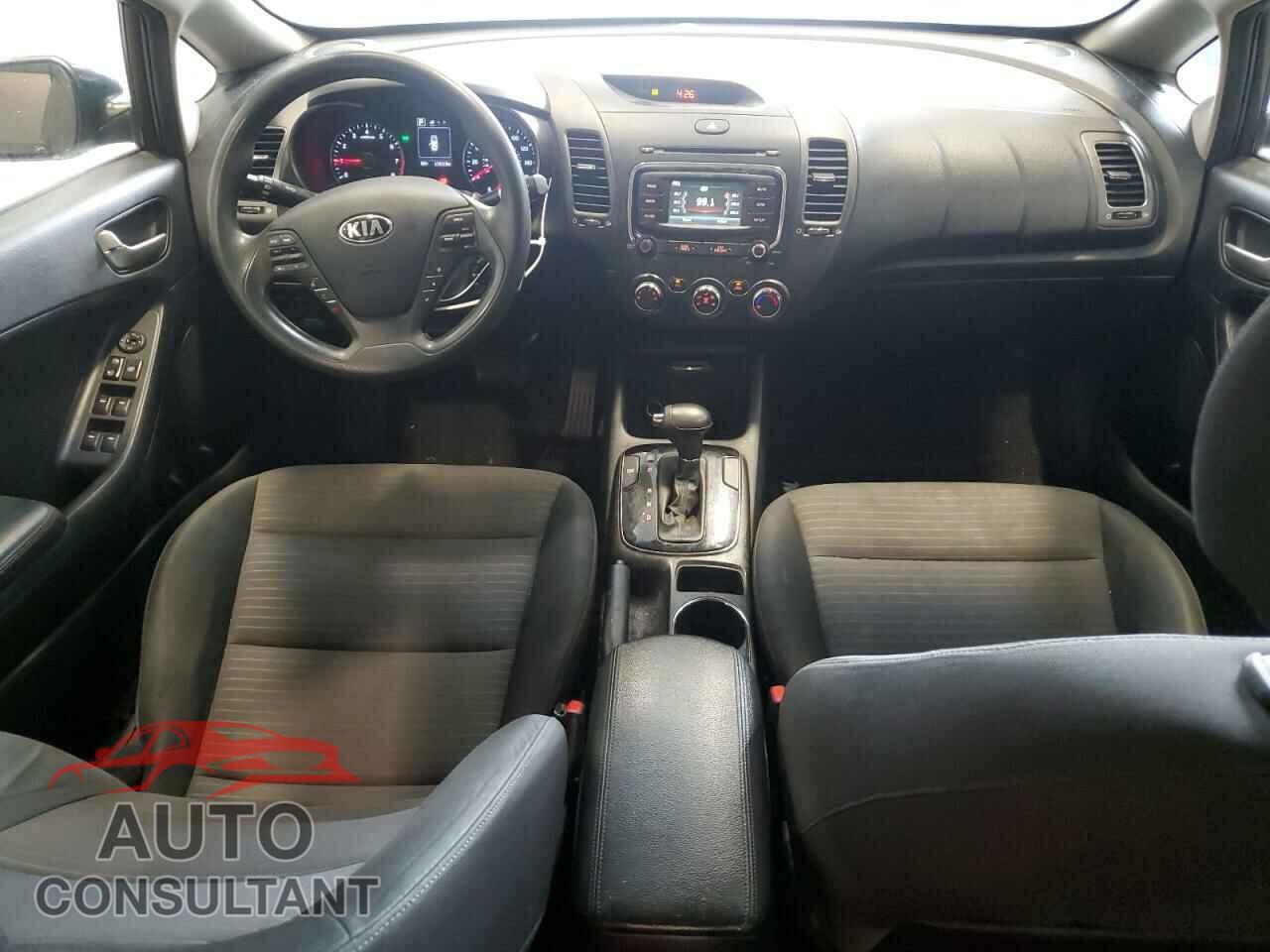 KIA FORTE 2017 - 3KPFL4A78HE040401