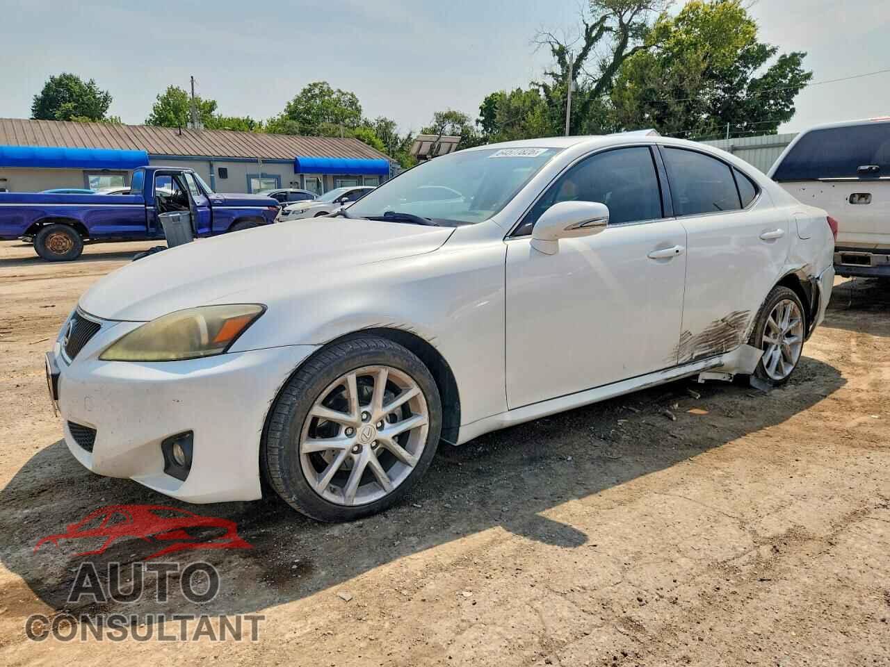 LEXUS IS 2012 - JTHCF5C25C5053448