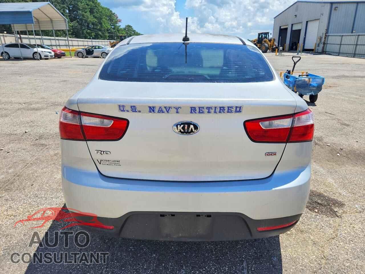 KIA RIO 2014 - KNADM4A32E6328477
