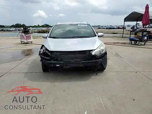 KIA FORTE 2016 - KNAFZ4A89G5551629