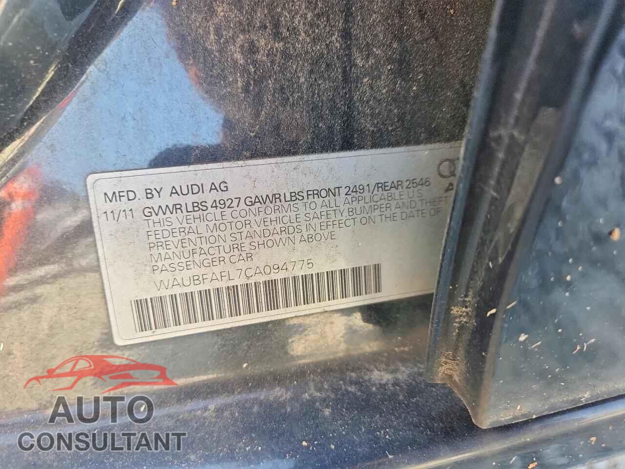 AUDI A4 2012 - WAUBFAFL7CA094775