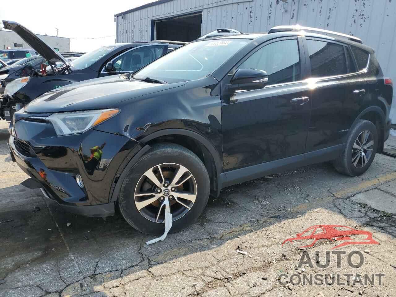 TOYOTA RAV4 2018 - 2T3RFREV7JW746568