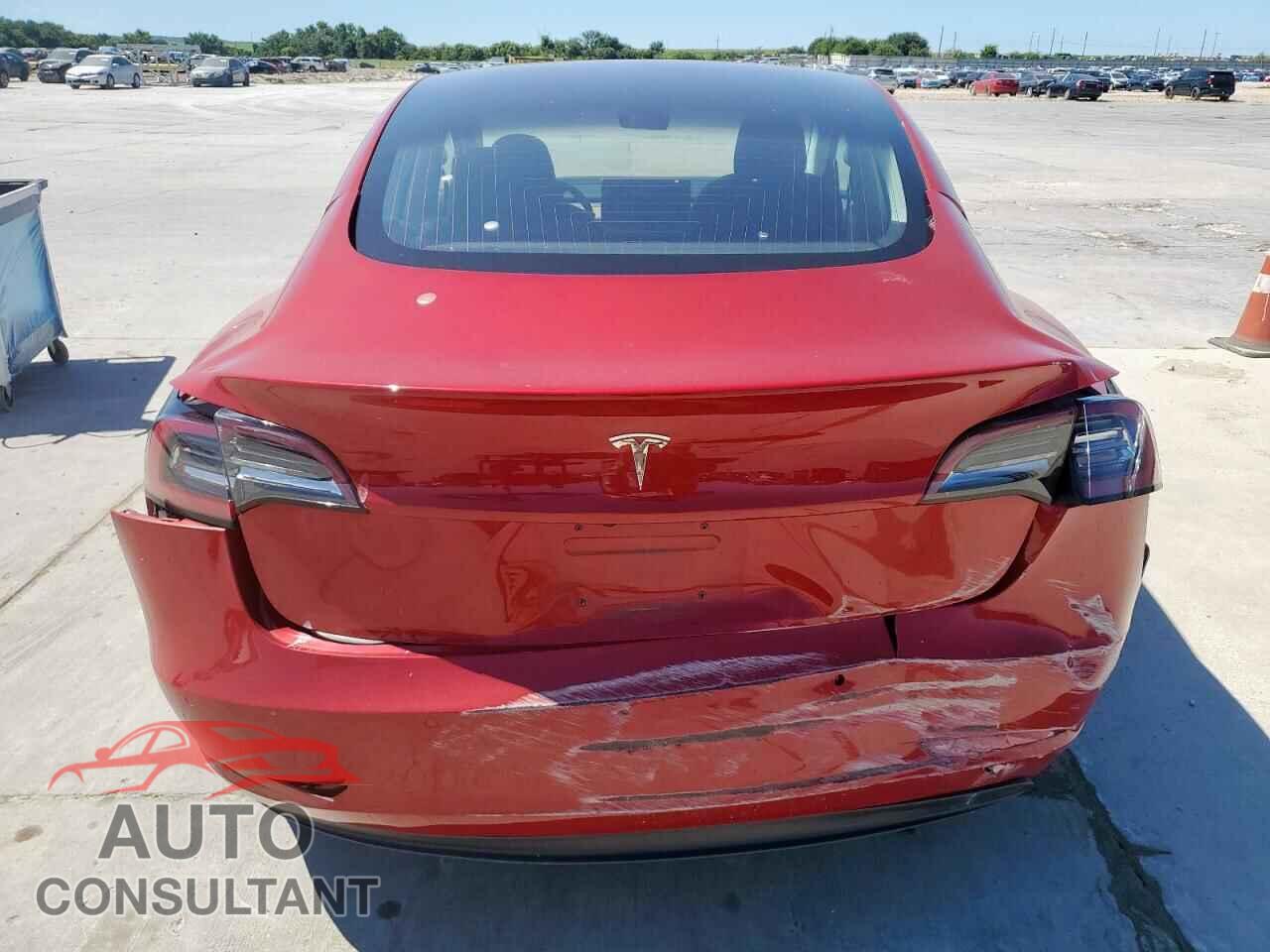 TESLA MODEL 3 2018 - 5YJ3E1EA4JF011740