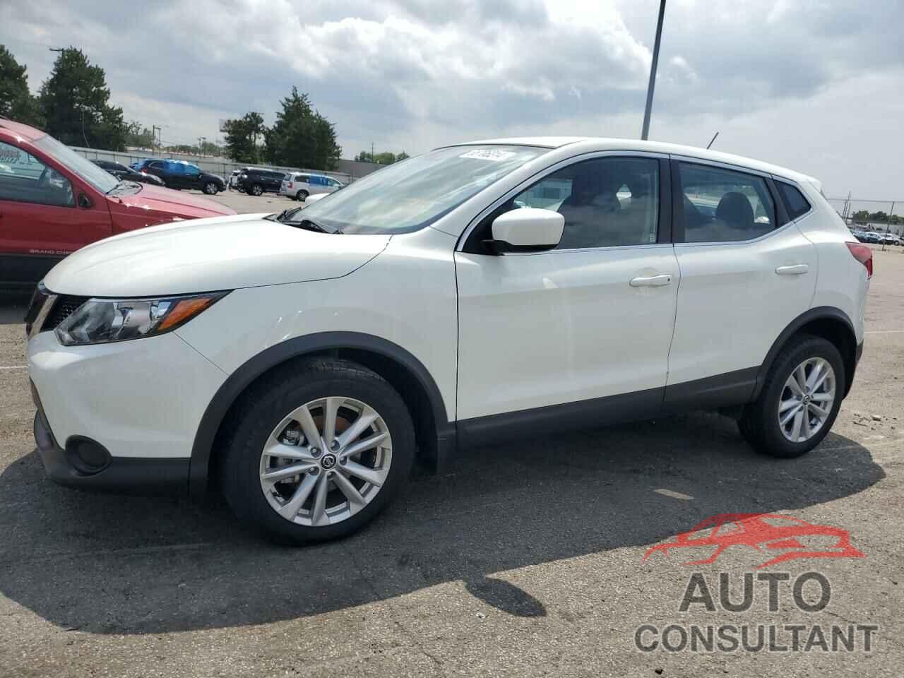 NISSAN ROGUE 2019 - JN1BJ1CR2KW318467