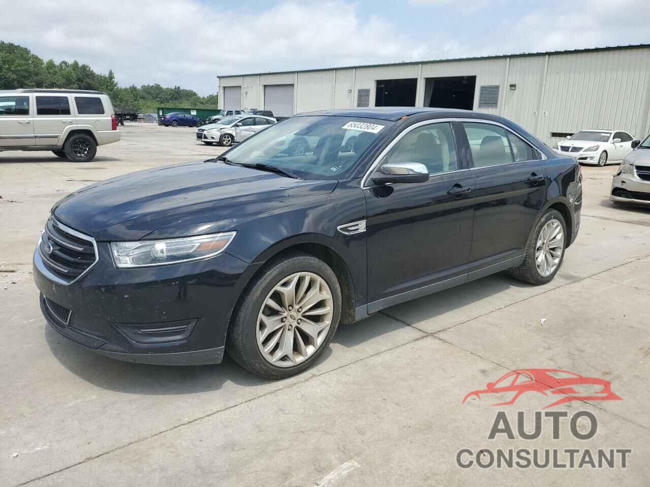 FORD TAURUS 2019 - 1FAHP2F84KG118575