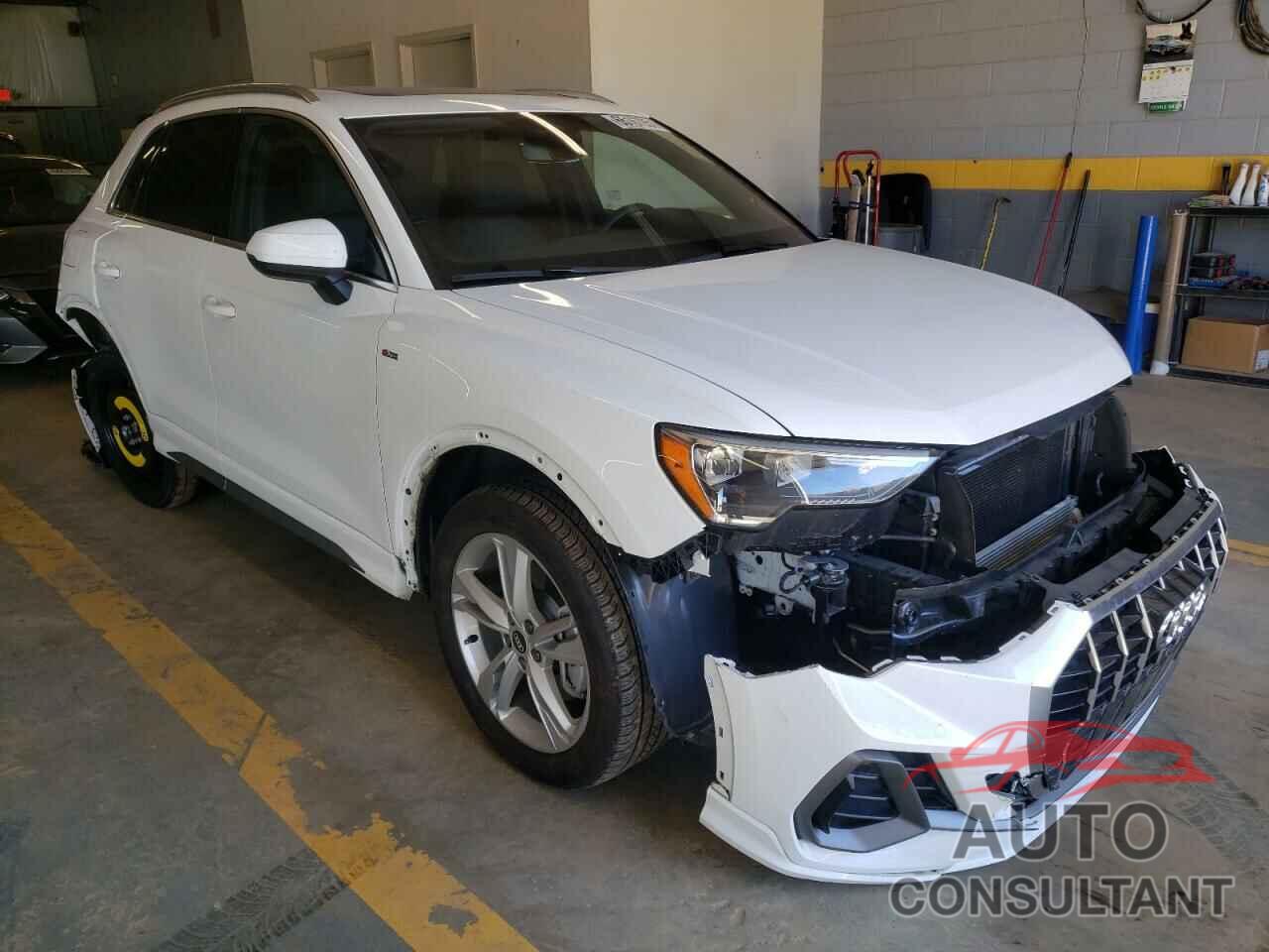 AUDI Q3 2021 - WA1DECF37M1023582