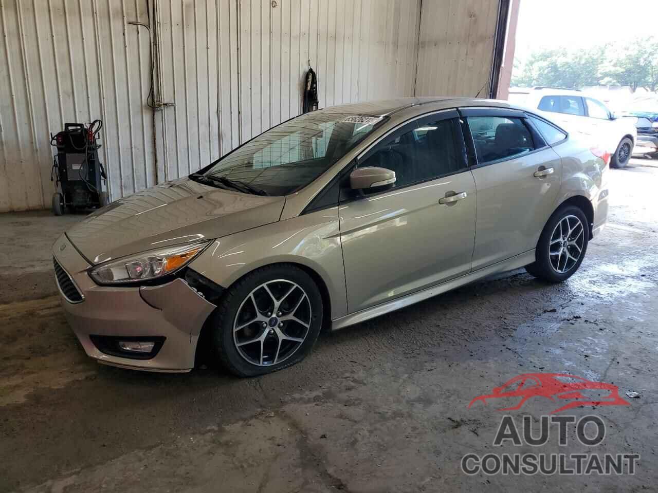 FORD FOCUS 2015 - 1FADP3F24FL357685