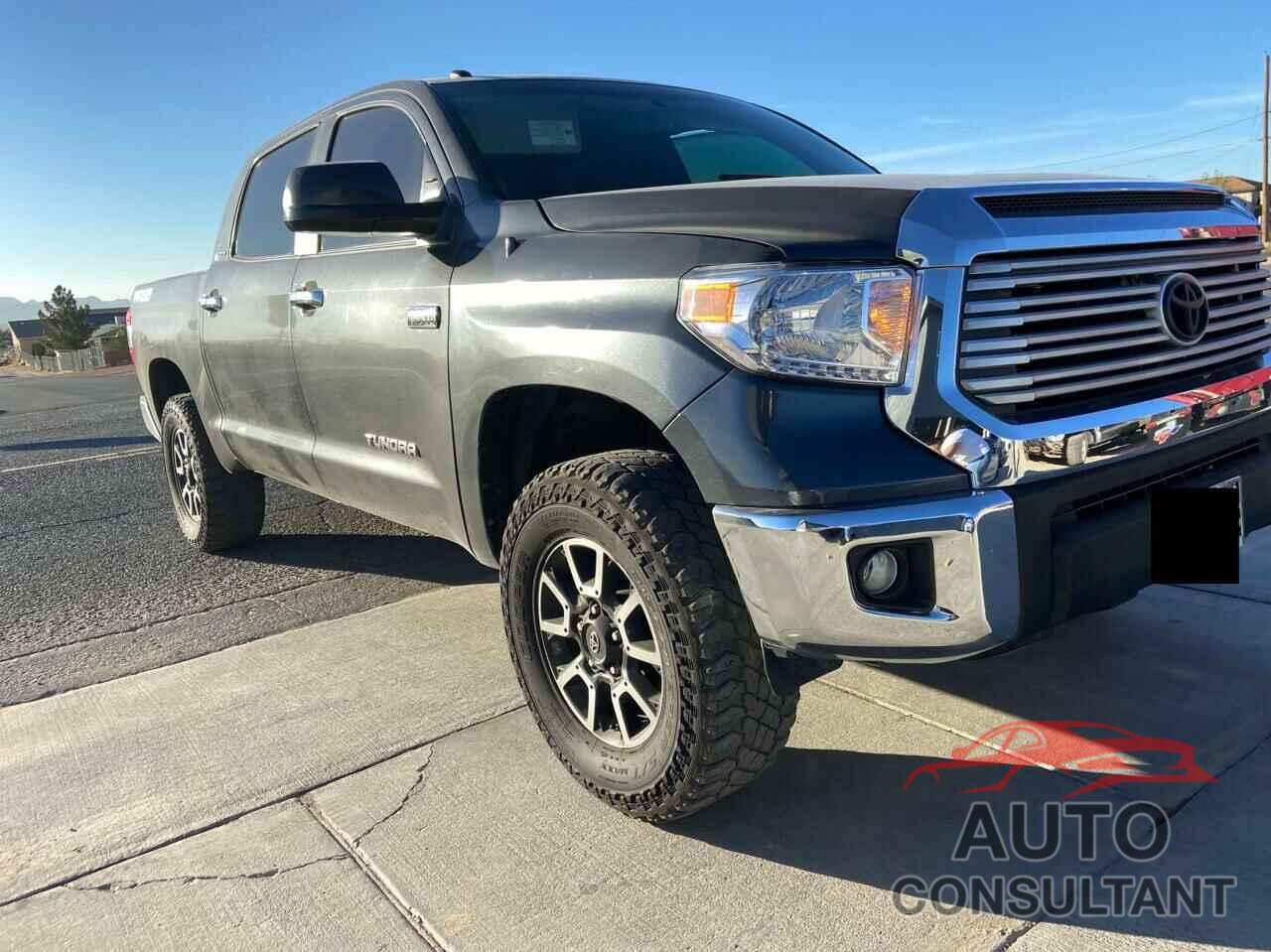 TOYOTA TUNDRA 2017 - 5TFHW5F10HX587866