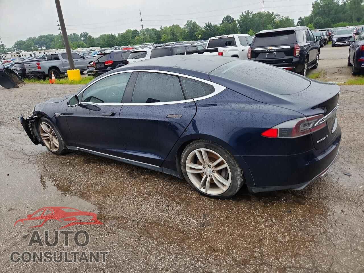 TESLA MODEL S 2013 - 5YJSA1AG4DFP08699