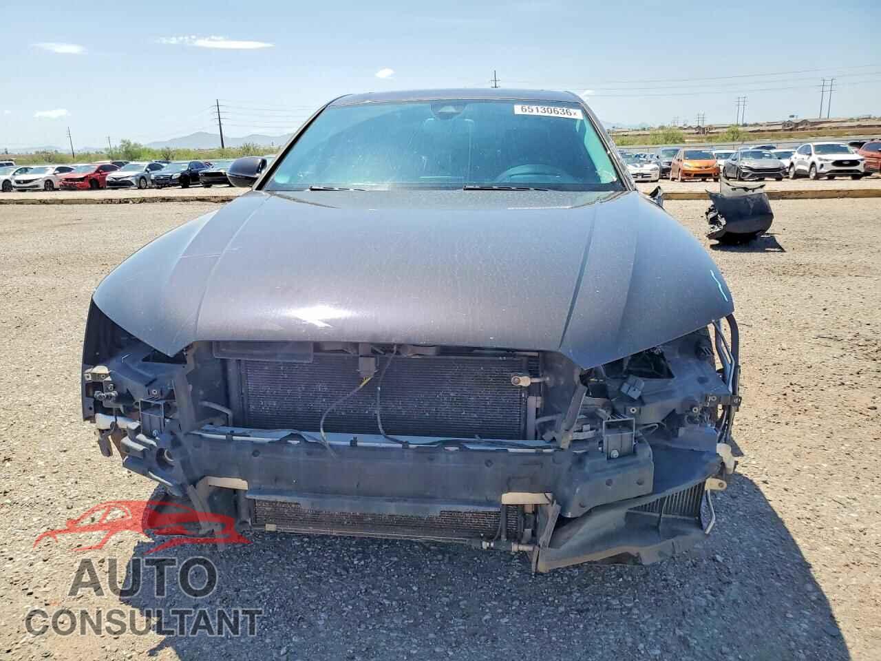 AUDI A8 2015 - WAUJGAFD0FN019057