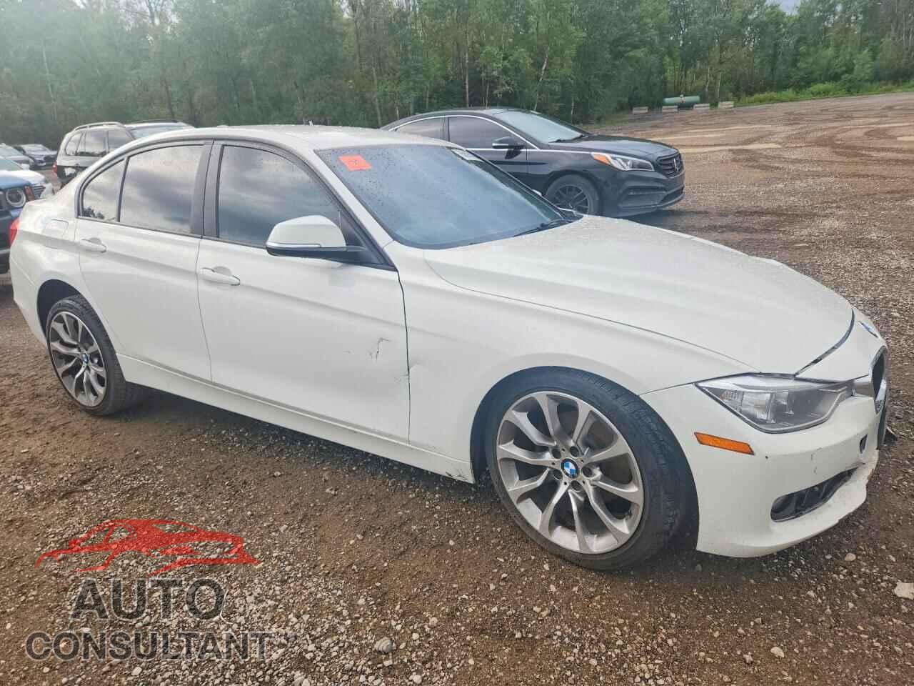 BMW 3 SERIES 2014 - WBA3C3C55EF985281