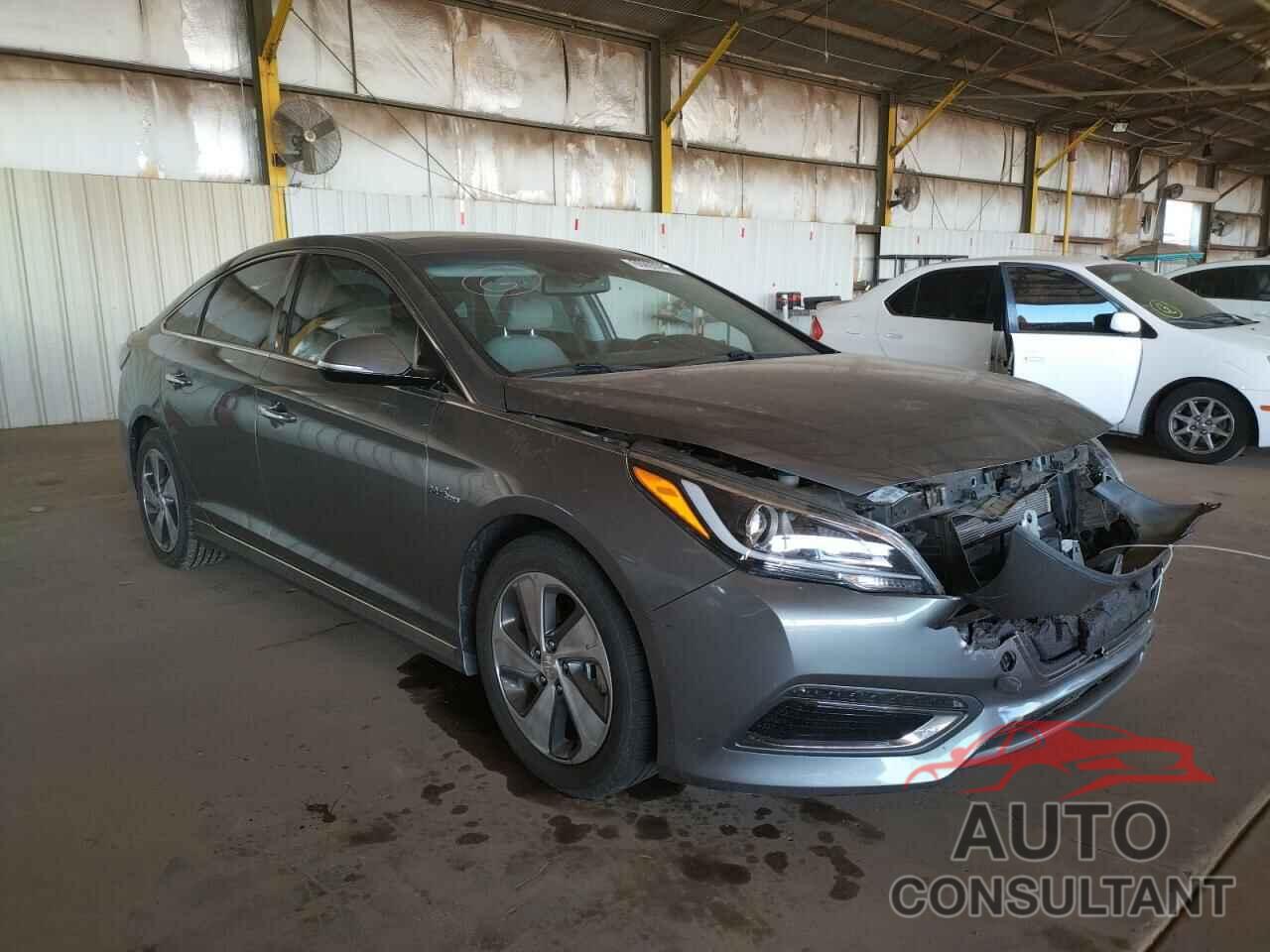 HYUNDAI SONATA 2017 - KMHE34L3XHA076787