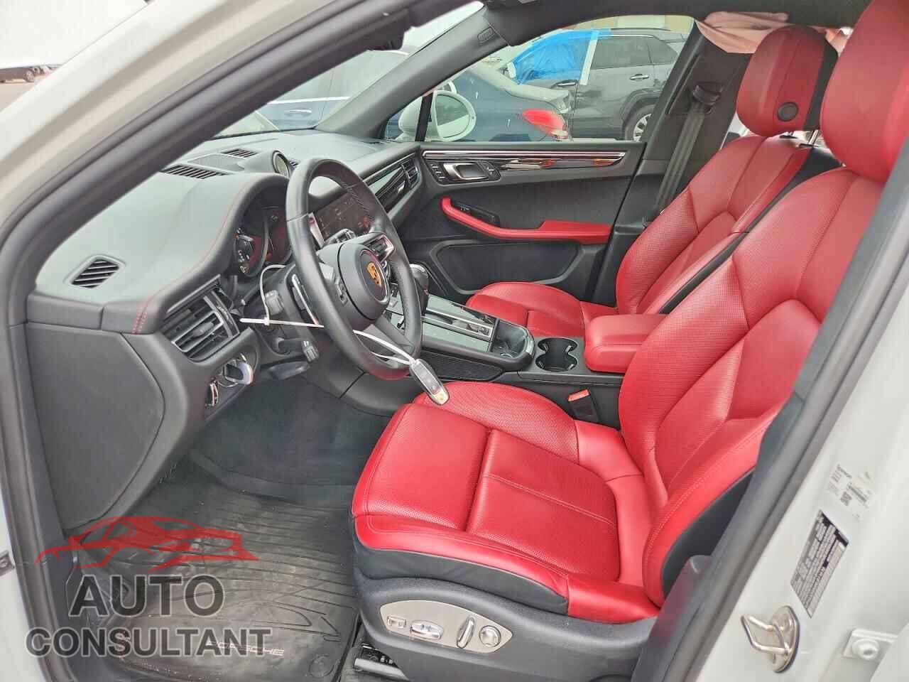 PORSCHE MACAN 2022 - WP1AA2A56NLB11616