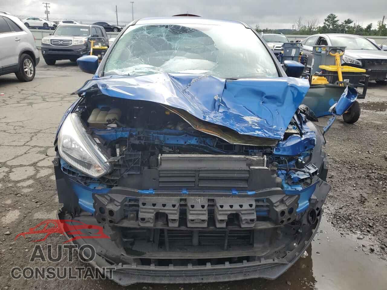 FORD FOCUS 2018 - 1FADP3FE3JL208364