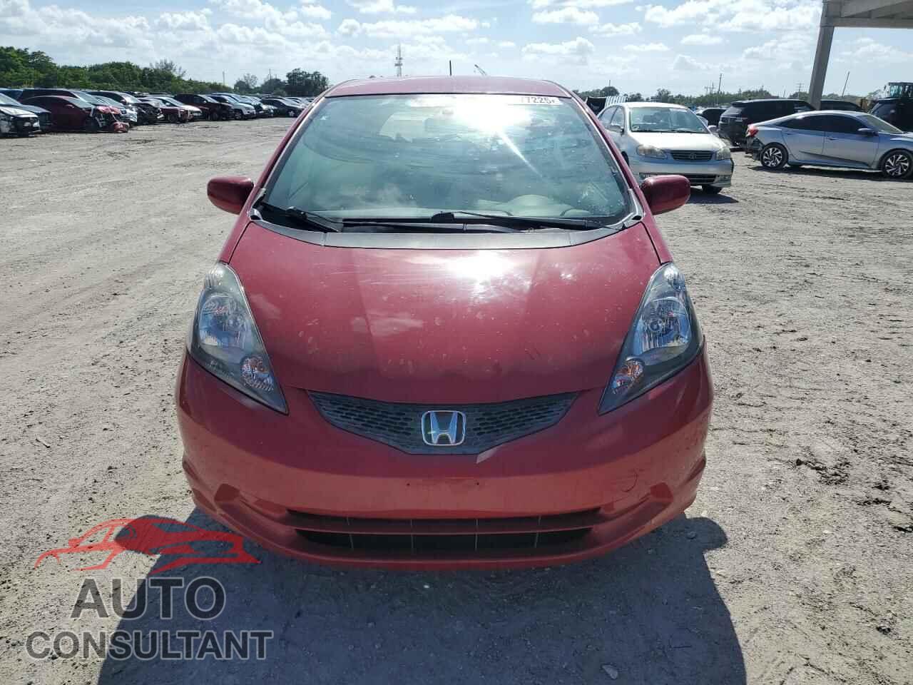 HONDA FIT 2013 - JHMGE8H36DC018650