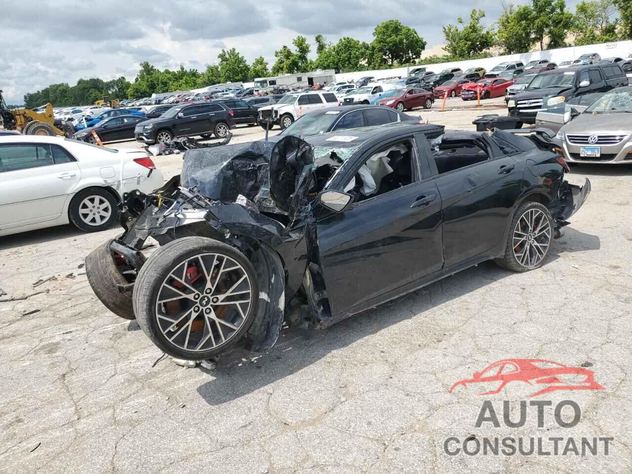 HYUNDAI ELANTRA 2023 - KMHLW4AK2PU013656
