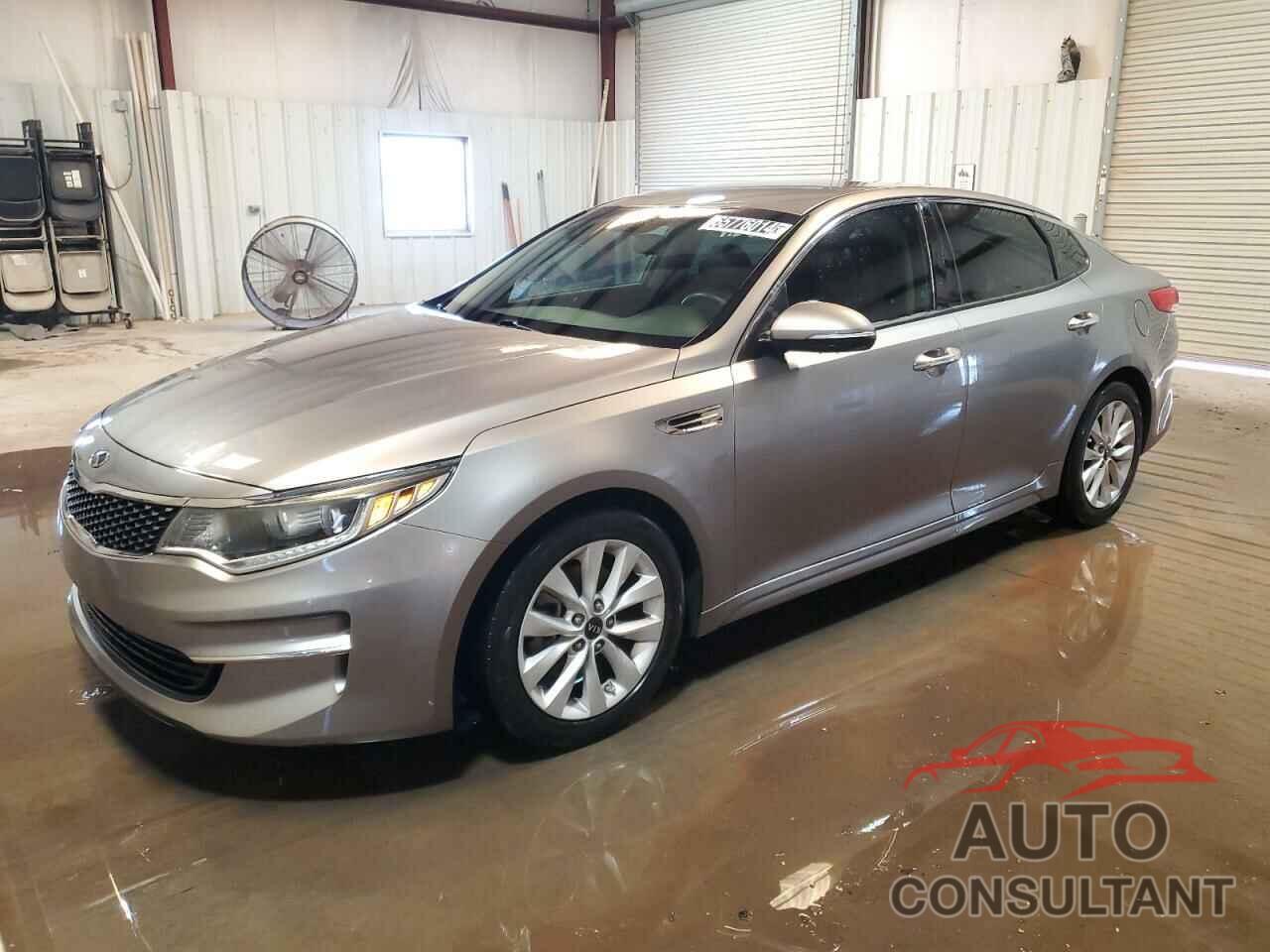 KIA OPTIMA 2018 - 5XXGU4L37JG182764