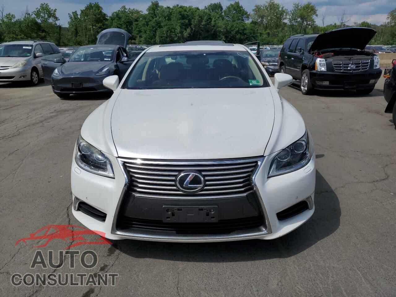 LEXUS LS460 2015 - JTHCL5EF2F5024079