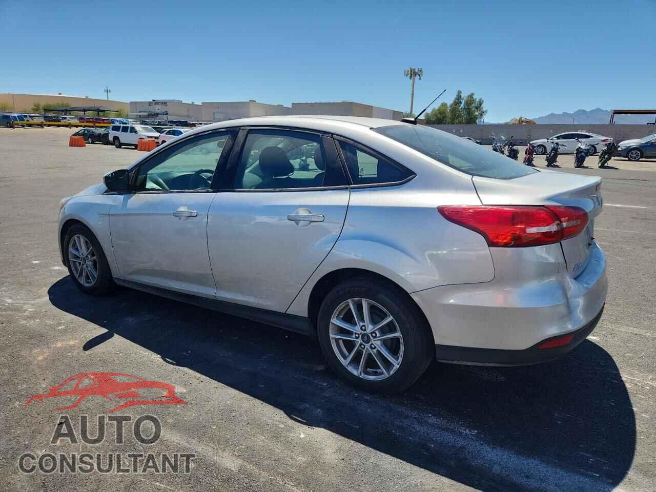FORD FOCUS 2017 - 1FADP3F28HL223894
