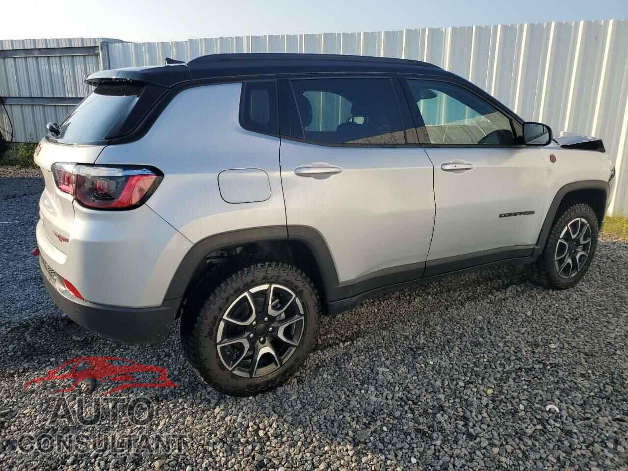 JEEP COMPASS 2024 - 3C4NJDDN0RT149654