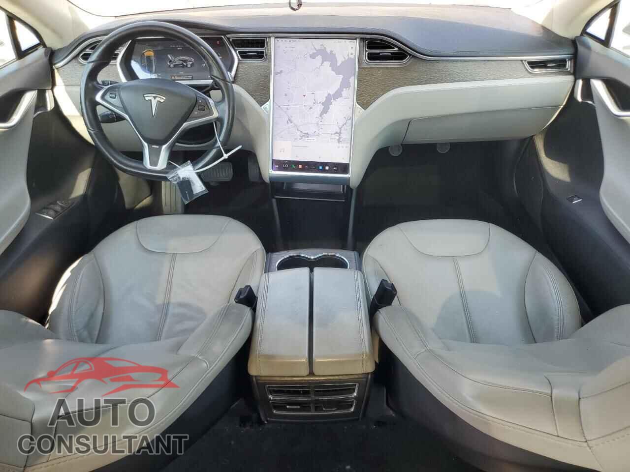 TESLA MODEL S 2013 - 5YJSA1DN8DFP07954