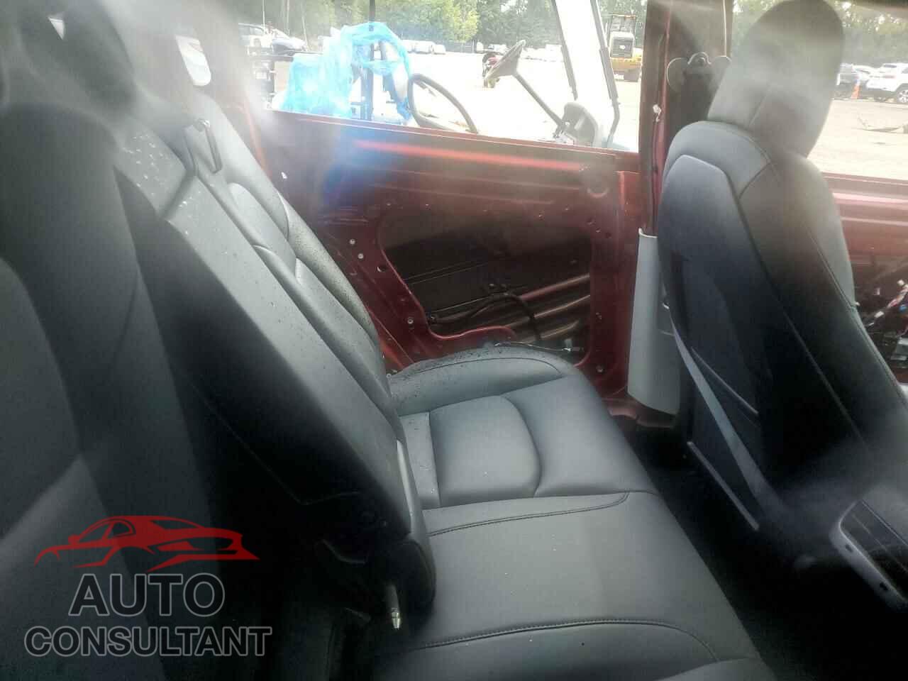 TESLA MODEL 3 2019 - 5YJ3E1EA3KF317233