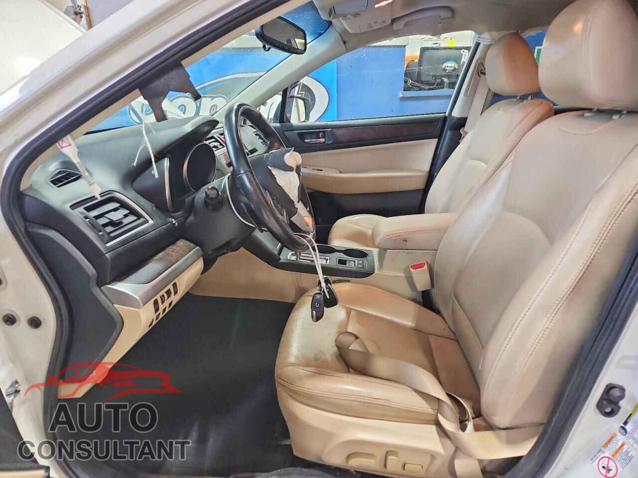 SUBARU OUTBACK 2015 - 4S4BSELC2F3298043