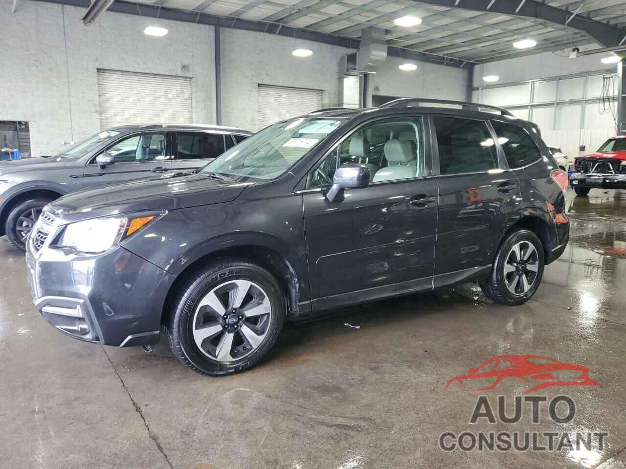 SUBARU FORESTER 2018 - JF2SJALC3JH400141